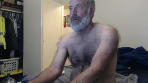 hairy man online show from February 20, 1:03 am