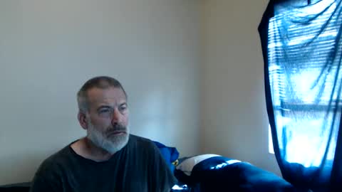Snapshot of veryveryhairmanindenver chatting on June 7, 12:04 am hairy man online show from June 7, 12:04 am