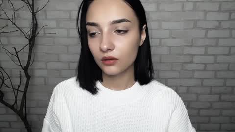 Ana online show from December 2, 8:41 am