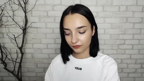 Ana online show from December 7, 12:24 pm