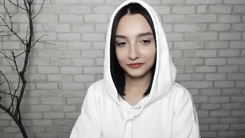 Ana online show from February 6, 11:43 am