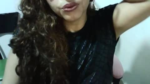 Snapshot of verywetpussy78 chatting on February 11, 5:05 am verywetpussy78 online show from February 11, 5:05 am