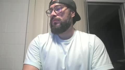 Snapshot of vesturelove chatting on September 21, 4:25 am vesturelove online show from September 21, 4:25 am