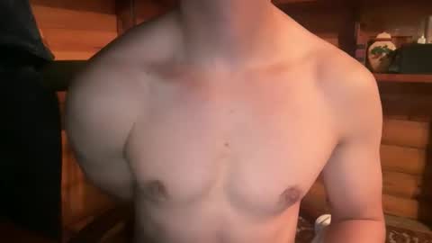 Snapshot of vexelgain chatting on November 22, 4:22 am HendasWerout online show from November 22, 4:22 am