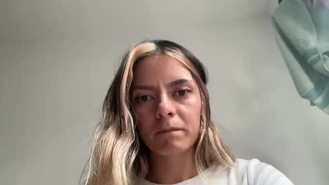 papichulo y mamichula online show from April 15, 6:37 pm