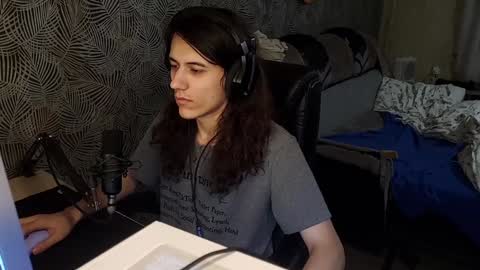 Snapshot of vialeras chatting on December 7, 1:58 am vialeras online show from December 7, 1:58 am