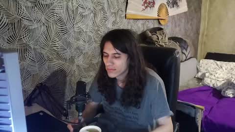 Snapshot of vialeras chatting on December 16, 3:40 am vialeras online show from December 16, 3:40 am