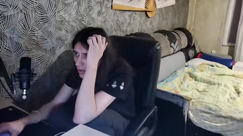 Snapshot of vialeras chatting on December 29, 1:17 pm vialeras online show from December 29, 1:17 pm