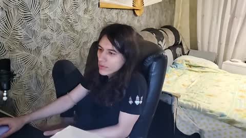 Snapshot of vialeras chatting on December 31, 2:29 am vialeras online show from December 31, 2:29 am