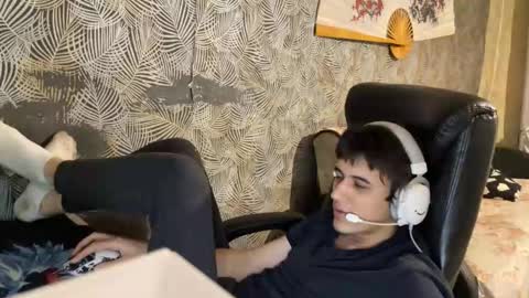 Snapshot of vialeras chatting on September 17, 4:52 pm vialeras online show from September 17, 4:52 pm