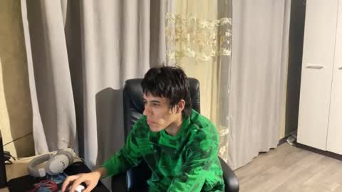 Snapshot of vialeras chatting on September 21, 12:23 am vialeras online show from September 21, 12:23 am