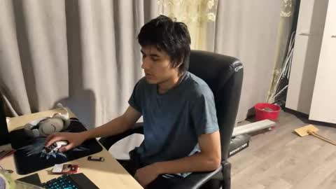 Snapshot of vialeras chatting on October 2, 7:21 pm vialeras online show from October 2, 7:21 pm