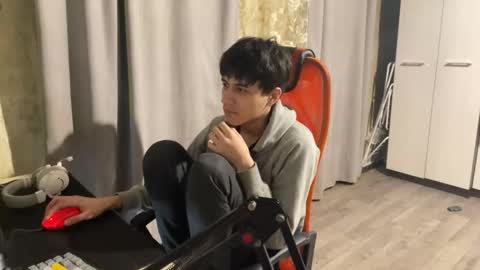 vialeras online show from February 10, 6:56 pm