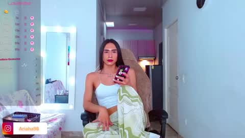 Ariana  online show from November 15, 5:31 pm