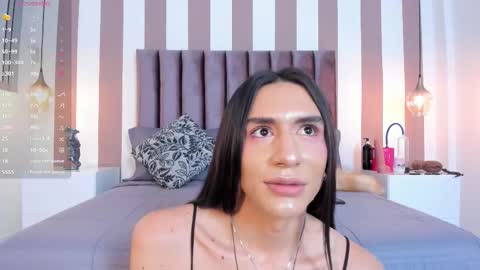 Ariana  online show from December 19, 8:38 pm