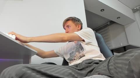 vibemygirl online show from January 29, 3:37 pm