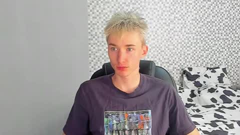 vibemygirl online show from September 17, 10:17 am