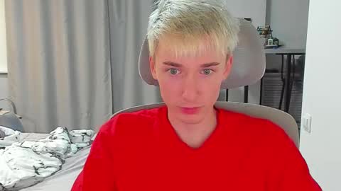 vibemygirl online show from October 13, 11:43 am