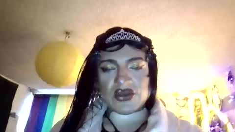 V I B R A N D A online show from March 12, 1:28 pm