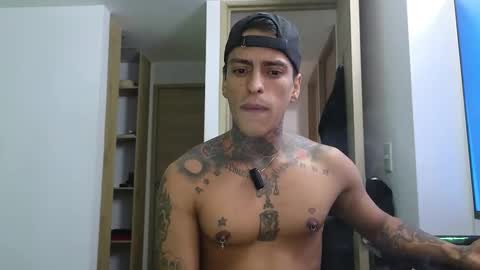 Victor cardenas online show from February 14, 10:25 pm