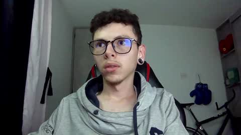 Vicent Brais online show from December 5, 7:27 am