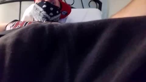 Snapshot of viciouzz1 chatting on November 10, 5:28 am viciouzz1 online show from November 10, 5:28 am