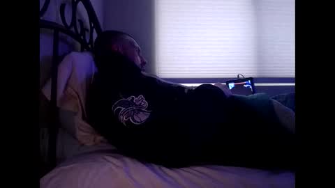 Snapshot of viciouzz1 chatting on November 29, 1:03 pm viciouzz1 online show from November 29, 1:03 pm