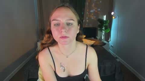 Snapshot of vicki_milles chatting on July 28, 11:17 am vicki_milles online show from July 28, 11:17 am