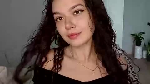 Snapshot of vicki_queen chatting on July 14, 5:01 am Lina online show from July 14, 5:01 am
