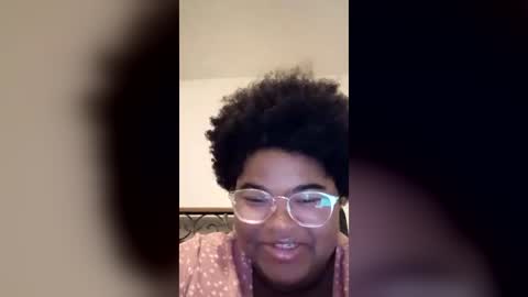 vickiryder56 online show from August 4, 3:10 am