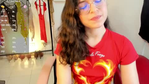 Vicky online show from December 7, 7:05 am