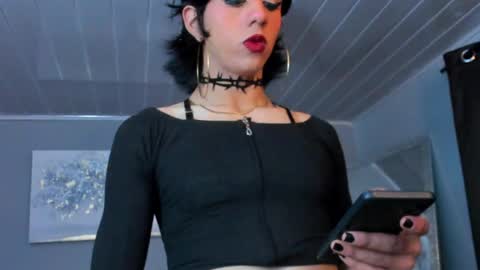  Vicky  online show from April 18, 2:21 pm