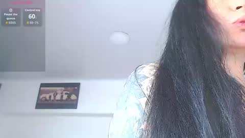 Vicky  online show from May 26, 10:22 am