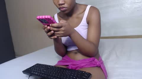 vickyblissx online show from November 3, 4:14 am