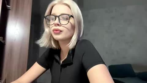 Victoria online show from January 14, 4:40 am