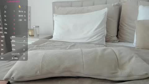 Victoria online show from November 22, 10:14 am