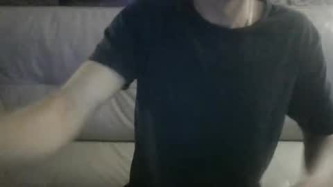 Snapshot of victor_1486 chatting on March 25, 11:00 pm victor_1486 online show from March 25, 11:00 pm