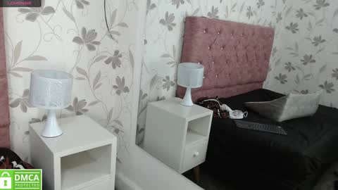 Snapshot of victoria017 chatting on December 30, 7:15 am Victoria online show from December 30, 7:15 am