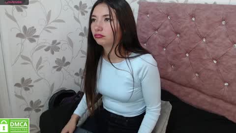 Snapshot of victoria017 chatting on February 8, 5:51 am Victoria online show from February 8, 5:51 am