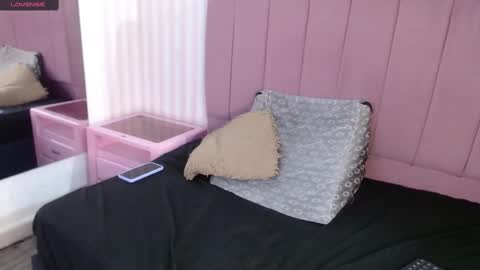 Snapshot of victoria017 chatting on March 2, 6:48 am Victoria online show from March 2, 6:48 am