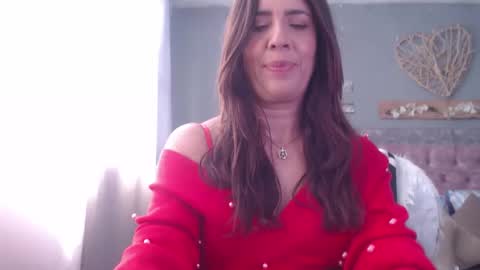 Hi guys   Im victoria  Be the one who can control me in PVT online show from December 16, 3:43 pm