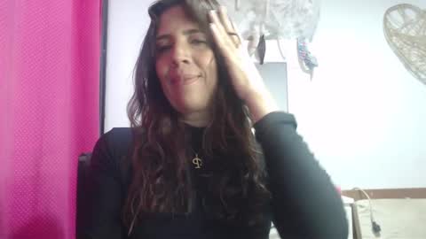 Hi guys   Im victoria  Be the one who can control me in PVT online show from January 31, 9:26 pm