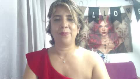 Hi guys   Im victoria  Be the one who can control me in PVT online show from October 27, 10:03 pm