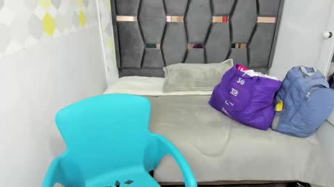  V I C T O R I A   online show from September 10, 12:05 pm