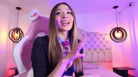  Victoria for you  online show from April 11, 4:17 am