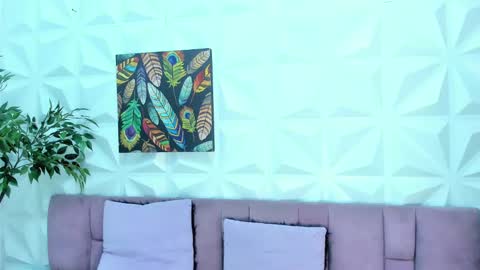 Victoria online show from February 14, 2:54 pm