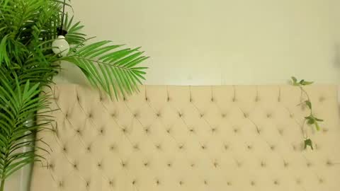 Victoria online show from February 21, 3:10 pm