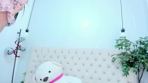 Victoria online show from March 12, 7:53 pm