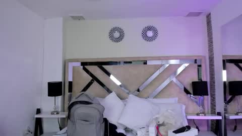 valentina online show from February 17, 12:34 pm