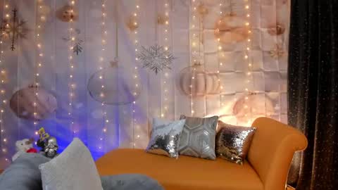 Snapshot of victoria_dior chatting on January 31, 7:29 pm diorvictoria9 online show from January 31, 7:29 pm